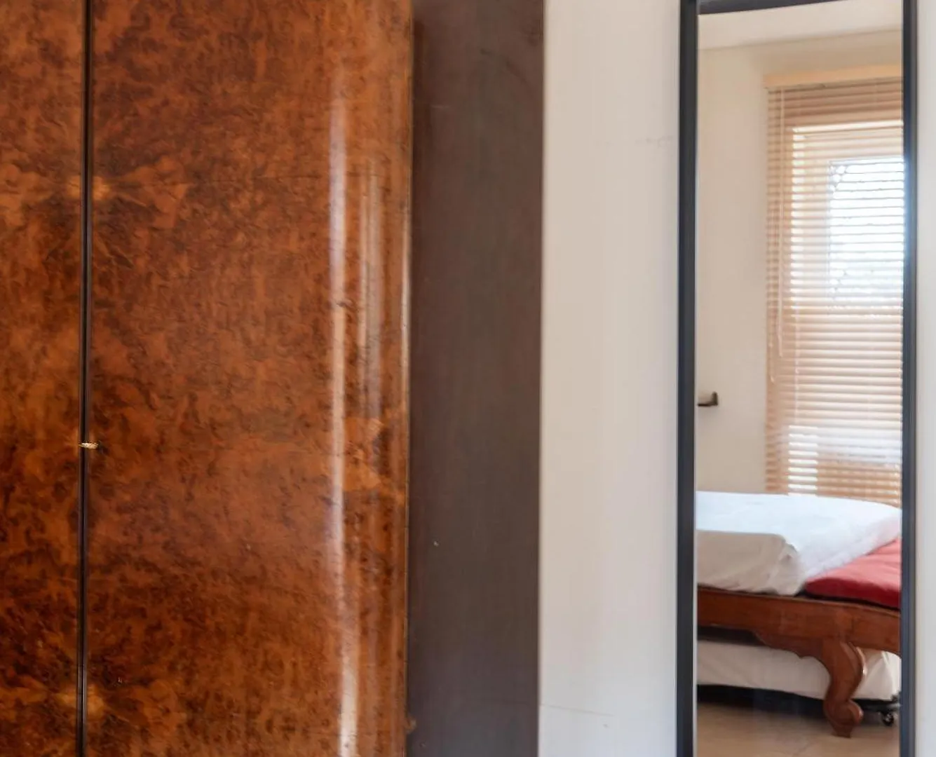 Spacious And Bright Studio Apartment In The City Center Milan 0*,  Italie